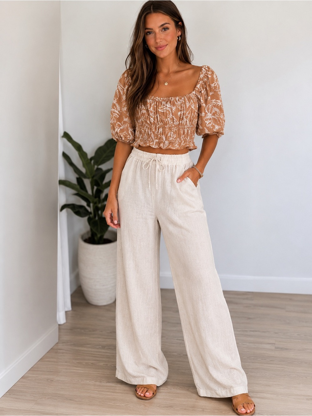 Promesa Boho Floral Smocked Puff Sleeve Crop Top – Tan‎ & Ivory